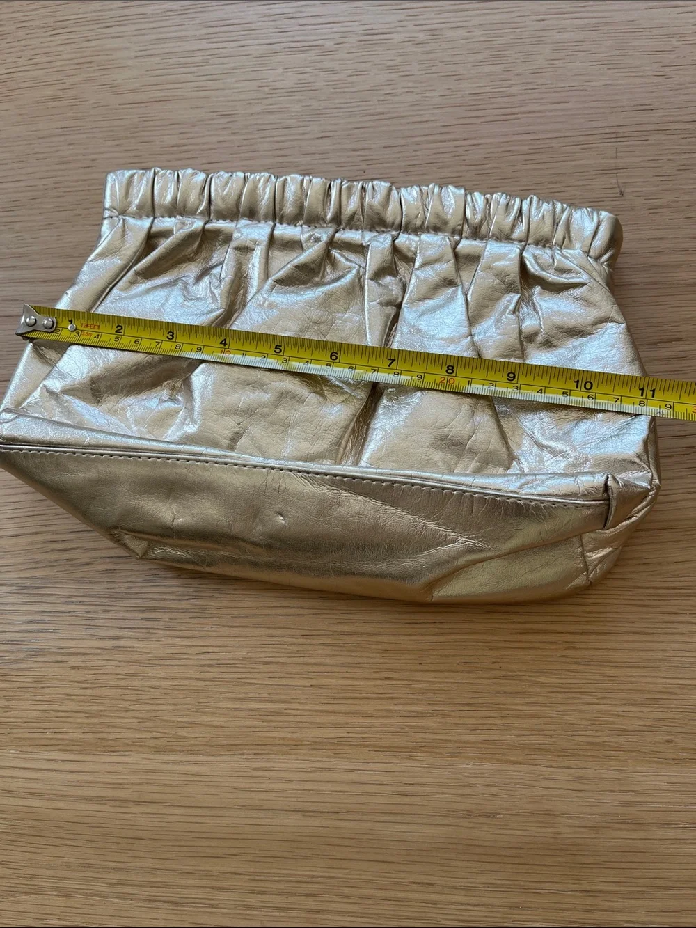 Dkny metallic gold